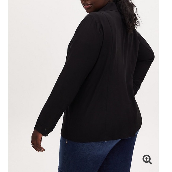 NWT Torrid Sz 3X Black Boyfriend Textured Woven Blazer plus size - Picture 3 of 3